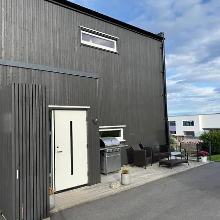 Villaer Luksuriøs Enebolig, Nær ålesund *
