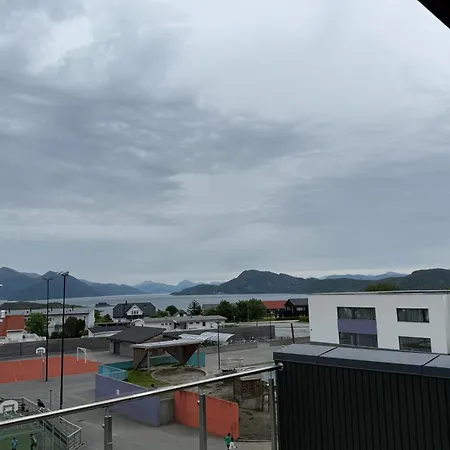 Villaer Luksuriøs Enebolig, Nær ålesund Ytterland