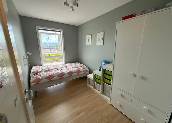 Luksurios Enebolig, Naer Alesund Villa *